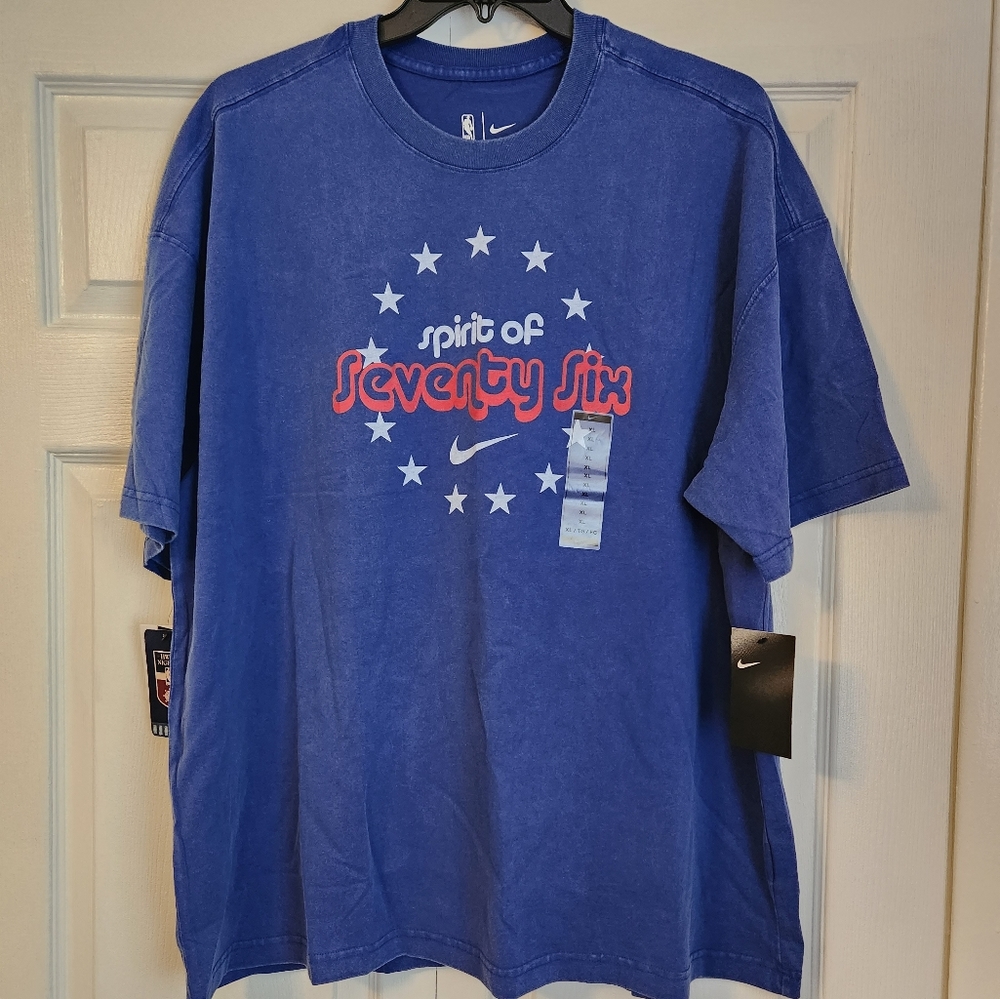 NWT Nike Hardwood Classics Philadelphia 76ers Center Swoosh Vintage T-Shirt